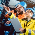 CHEF D'EQUIPE : Qu’est-ce qu’un chef d’équipe logistique ? Fiche métier - Logistique