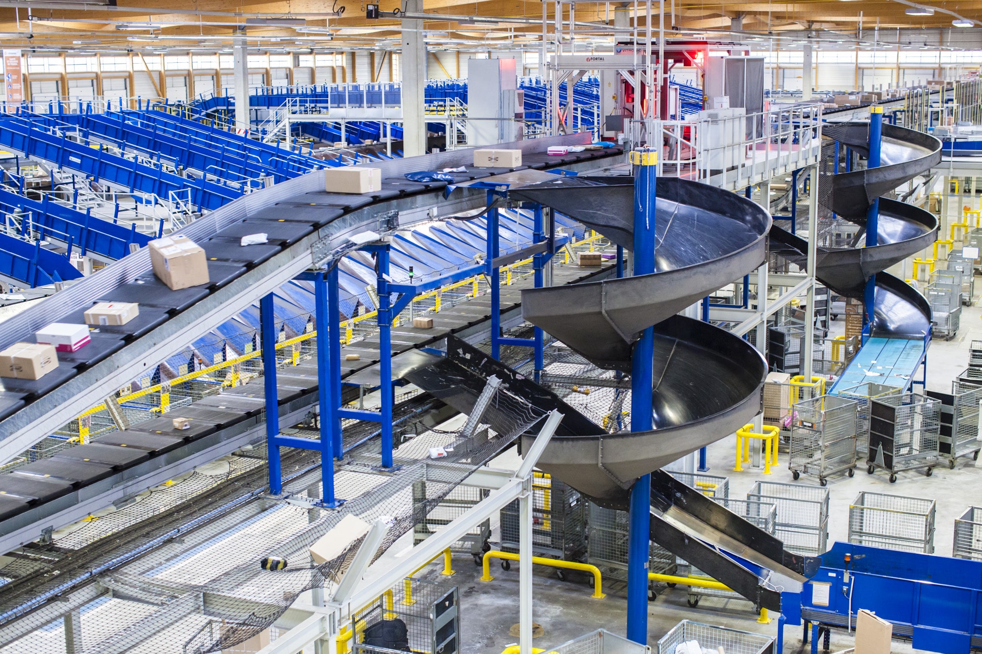 Machine Entrepot Qu'est-ce qu'un entrepôt mécanisé ? 🏭 AMALO LOGISTIQUE